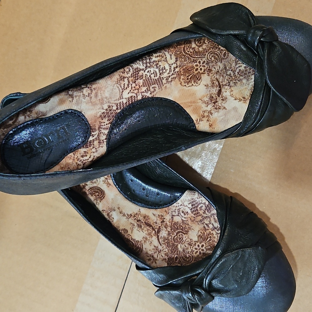 Born Black Flats with Bow Detail - Picture 6 of 6